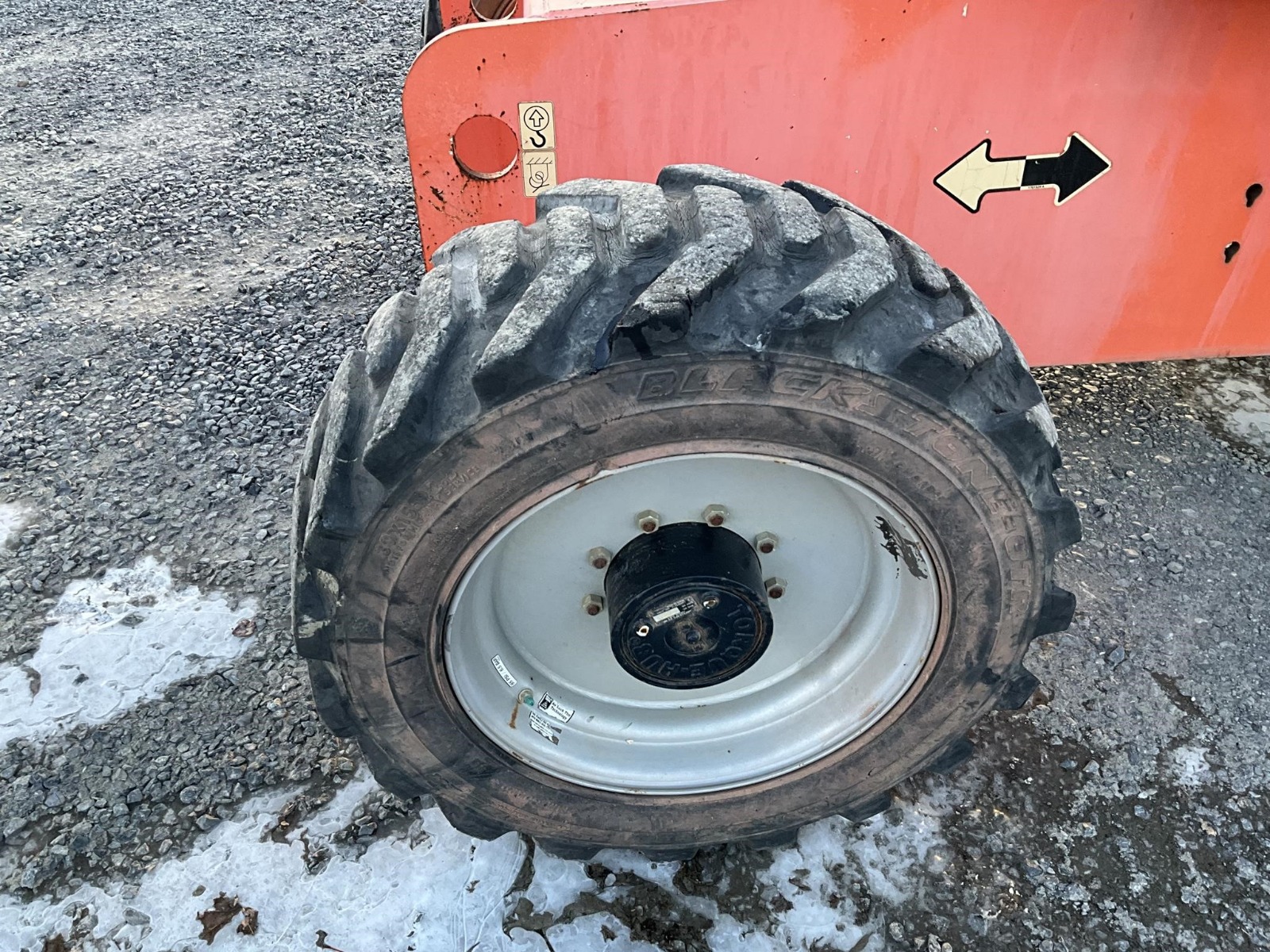 Telescopic Boom Lift - View 2